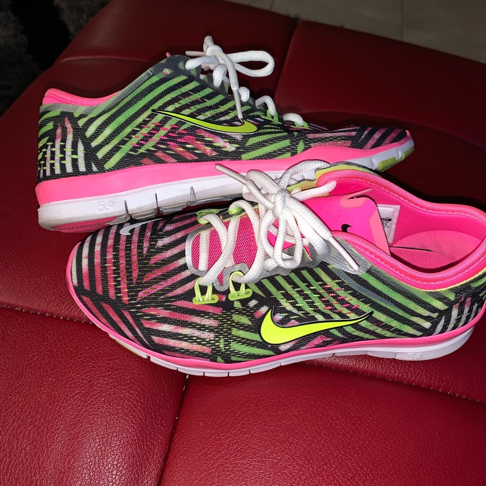 Nike shoes all original different size used in good condition